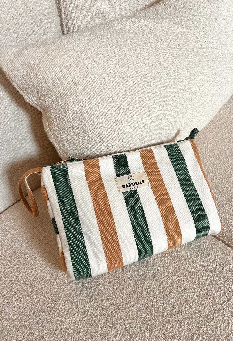 POCHETTE AVEC ANSE  RAYURES EMERAUDE