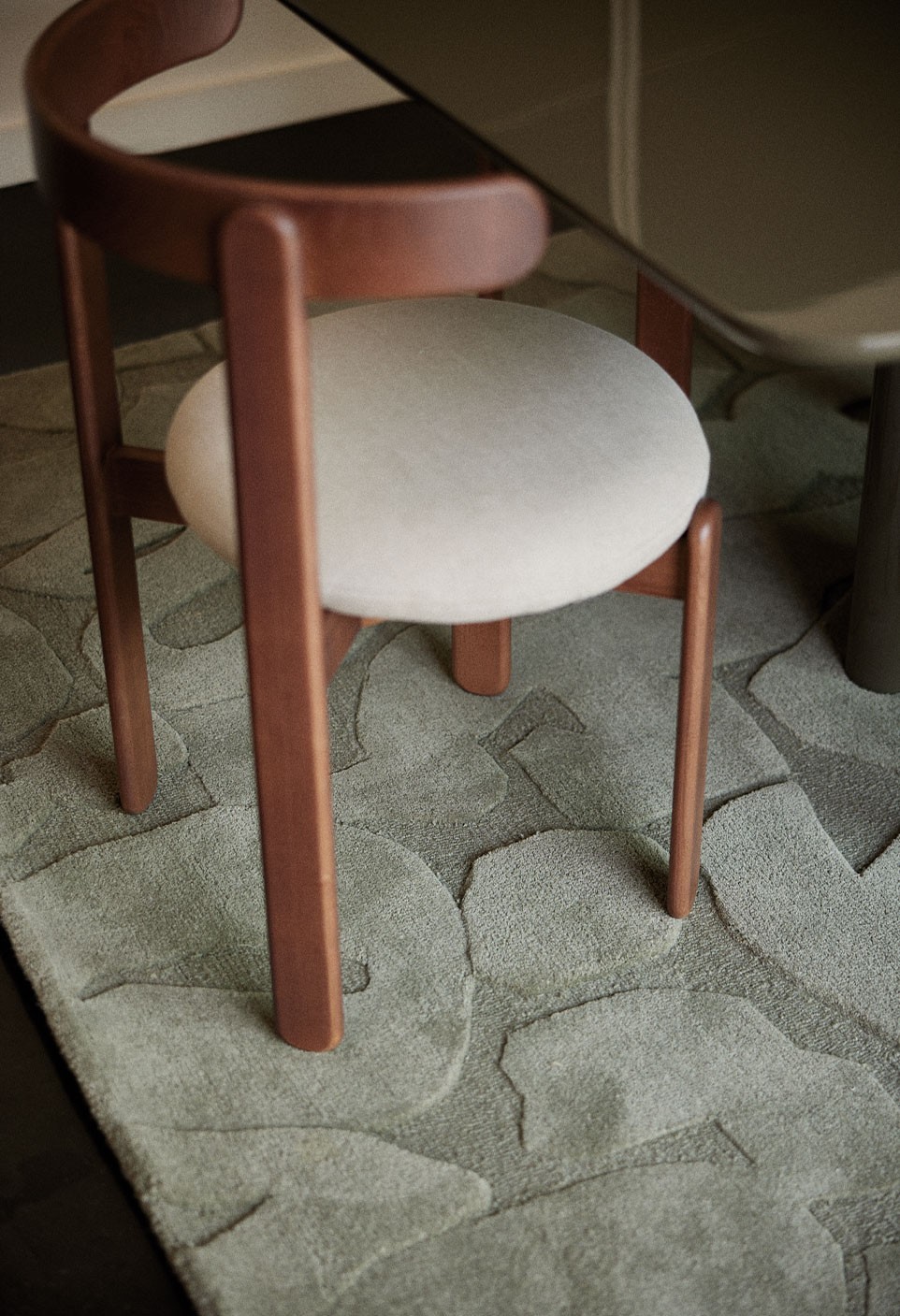 LILAS CHAIR  FRÊNE FINITION NOYER