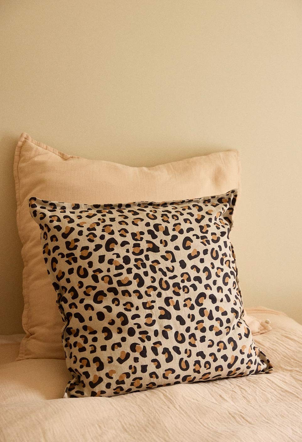 HOUSSE DE COUSSIN  LÉOPARD 30X50 CM  AVEC GARNISSAGE_MARKETPLACE