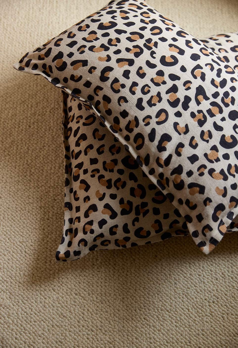 HOUSSE DE COUSSIN  LÉOPARD 30X50 CM  AVEC GARNISSAGE_MARKETPLACE