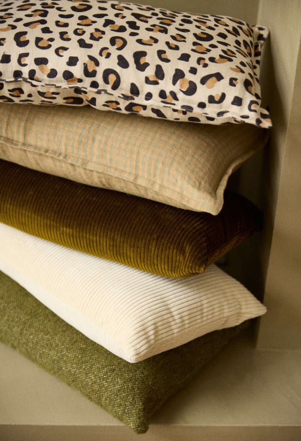 Argentine Corduroy Cushion Cover in Olive