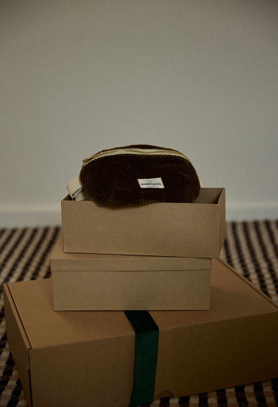 BANANE ENFANT  EN VELOURS OLIVE_MARKETPLACE
