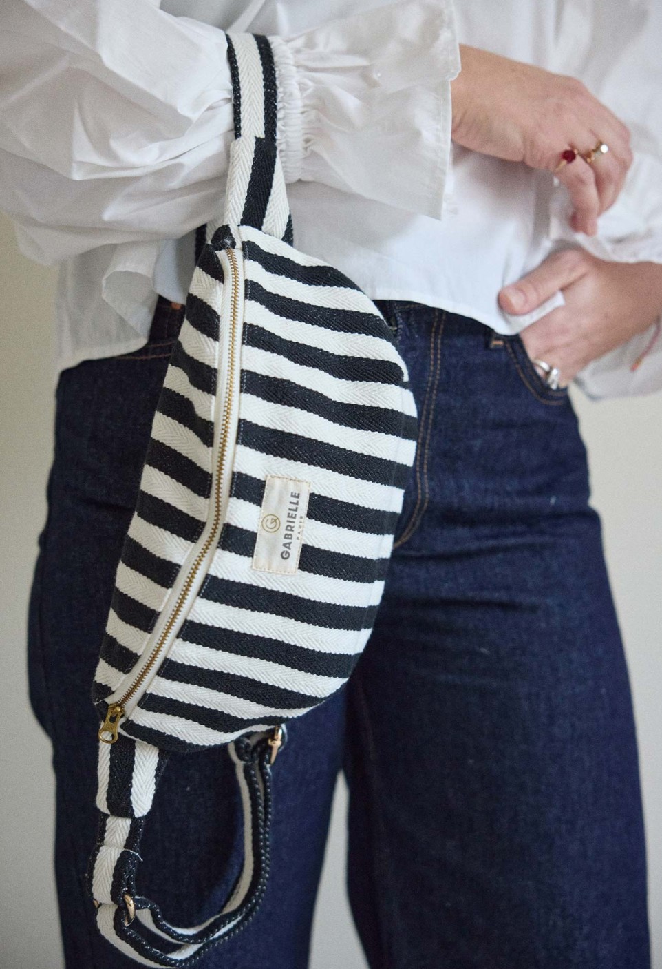 BANANE  RAYURES NOIRES_MARKETPLACE
