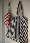 Black Stripes Weekend Bag - Timeless and spacious