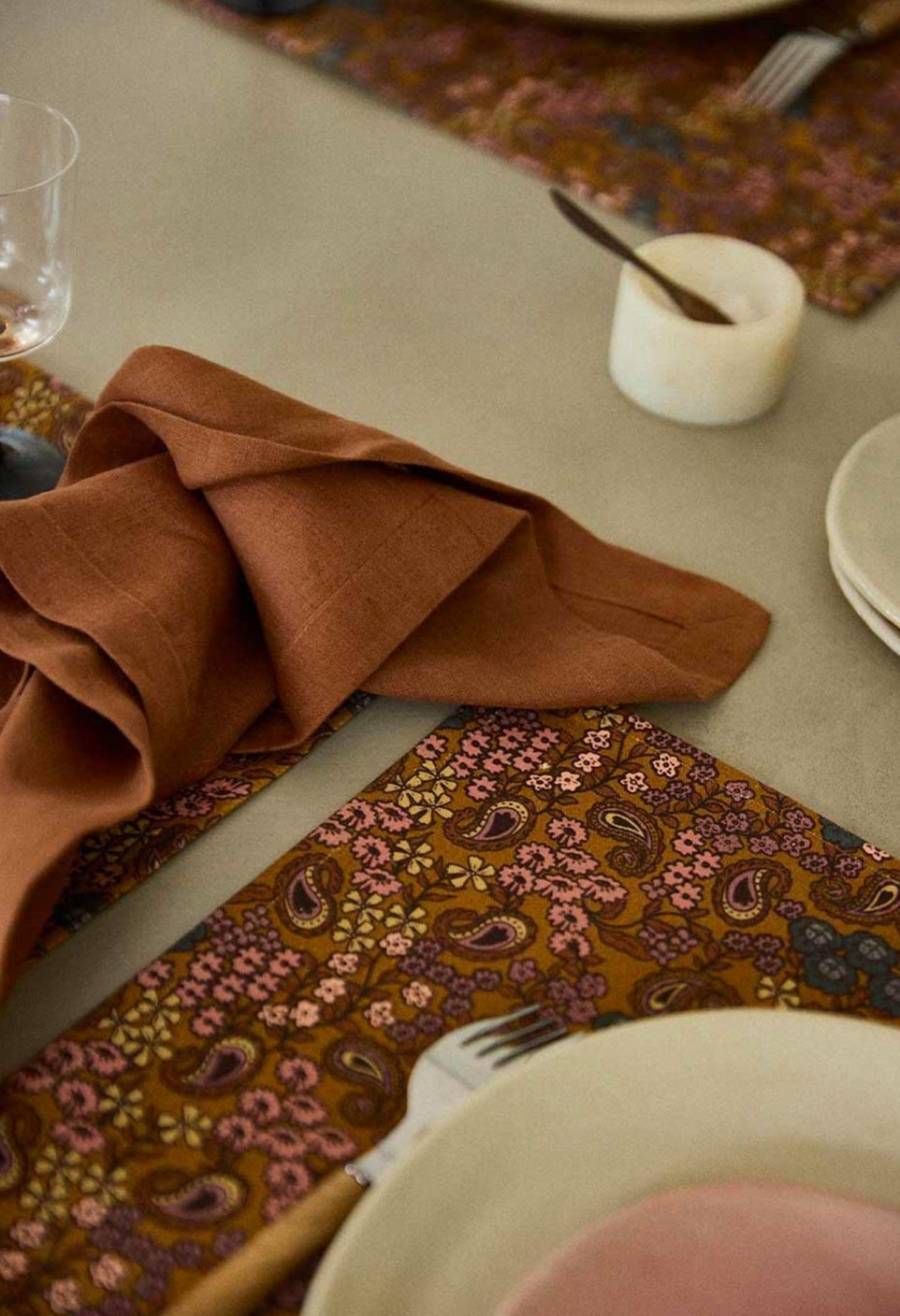 SERVIETTE DE TABLE  EN LIN LAVÉ MOKA_MARKETPLACE