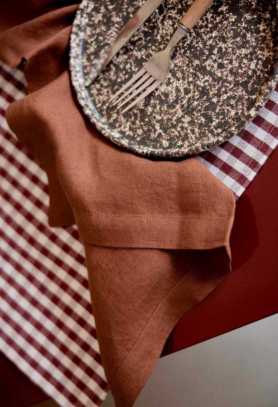 SERVIETTE DE TABLE  EN LIN LAVÉ MOKA_MARKETPLACE