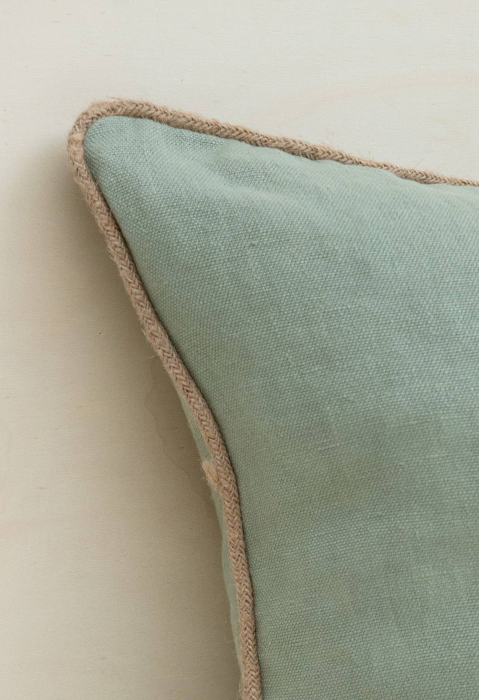 Salvador Cedar Linen Cushion Cover