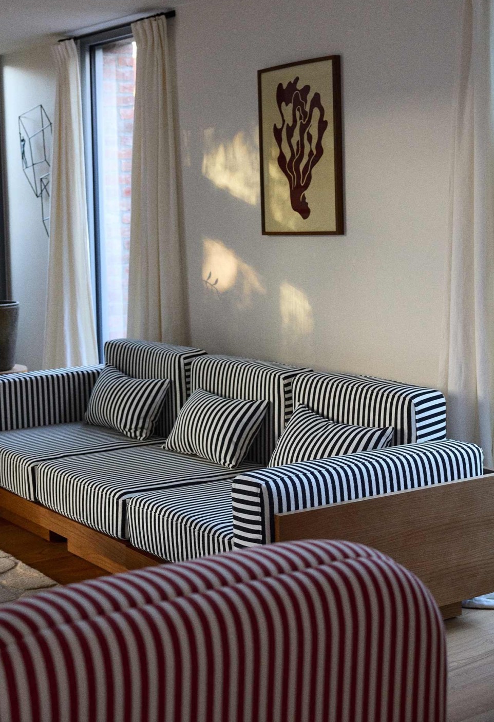 CANAPÉ GEORGES LE CONFORTABLE 3 PLACES  FINITION TECK