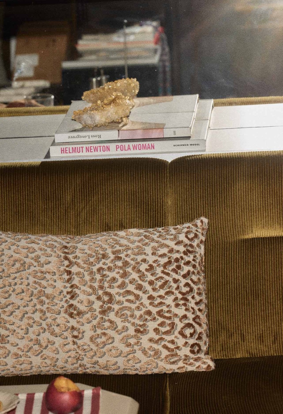 CUSHION 50X50  JACQUARD LEOPARD WITH FILLING_MARKETPLACE