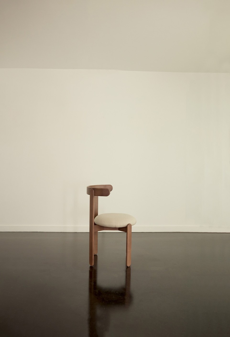 LILAS CHAIR  FRÊNE FINITION NOYER