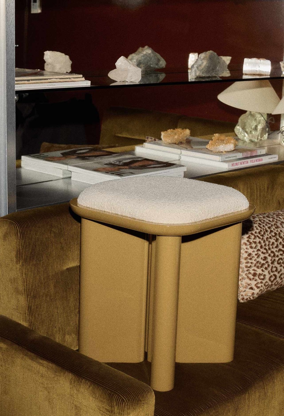 LAZARE POUF  AMBRE LACQUERED WOOD_MARKETPLACE