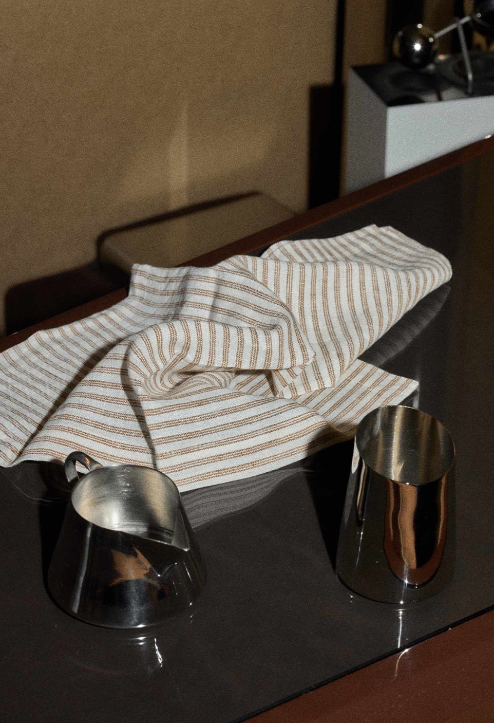 SERVIETTE DE TABLE  FINE RAYURE CAFÉ/MILK_MARKETPLACE