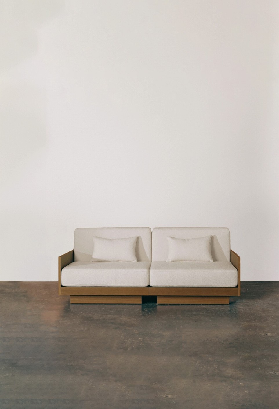 GEORGES THE ELEGANT SOFA 2 PLACES  IROKO