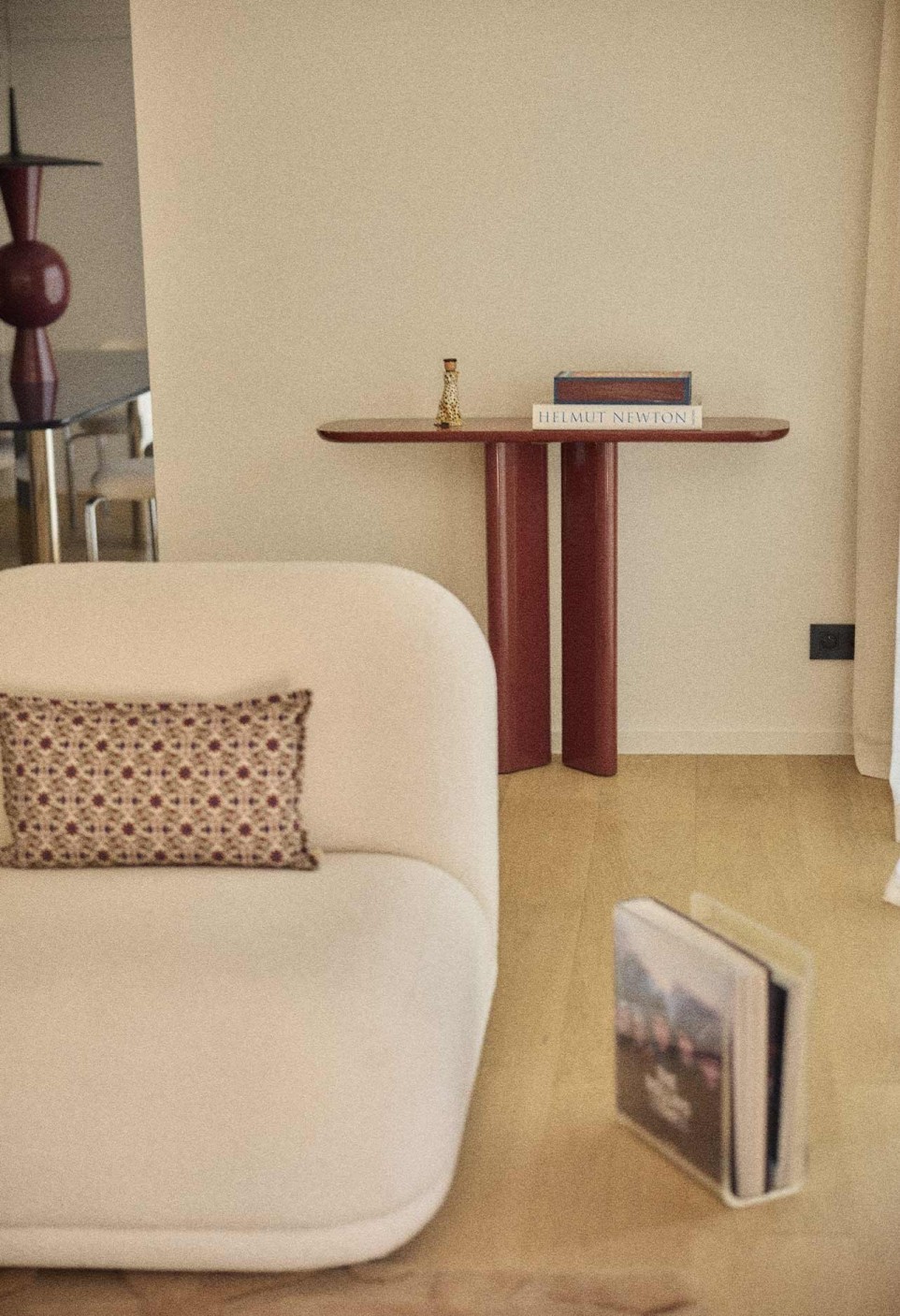 SAMPLE BURGUNDY LACQUERED