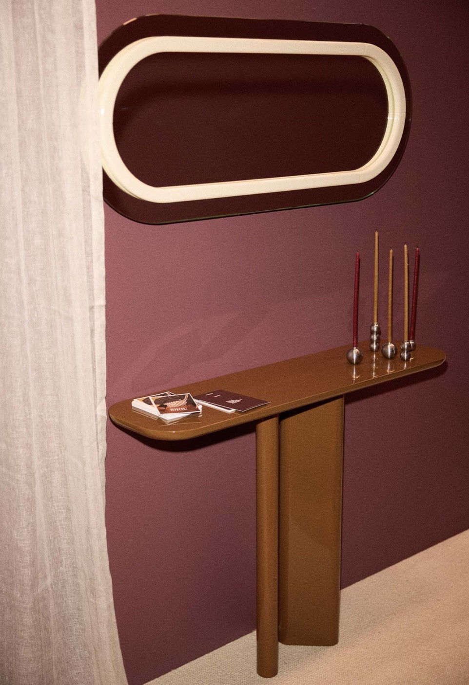 LOU CONSOLE  CARAMEL LACQUERED WOOD_MARKETPLACE