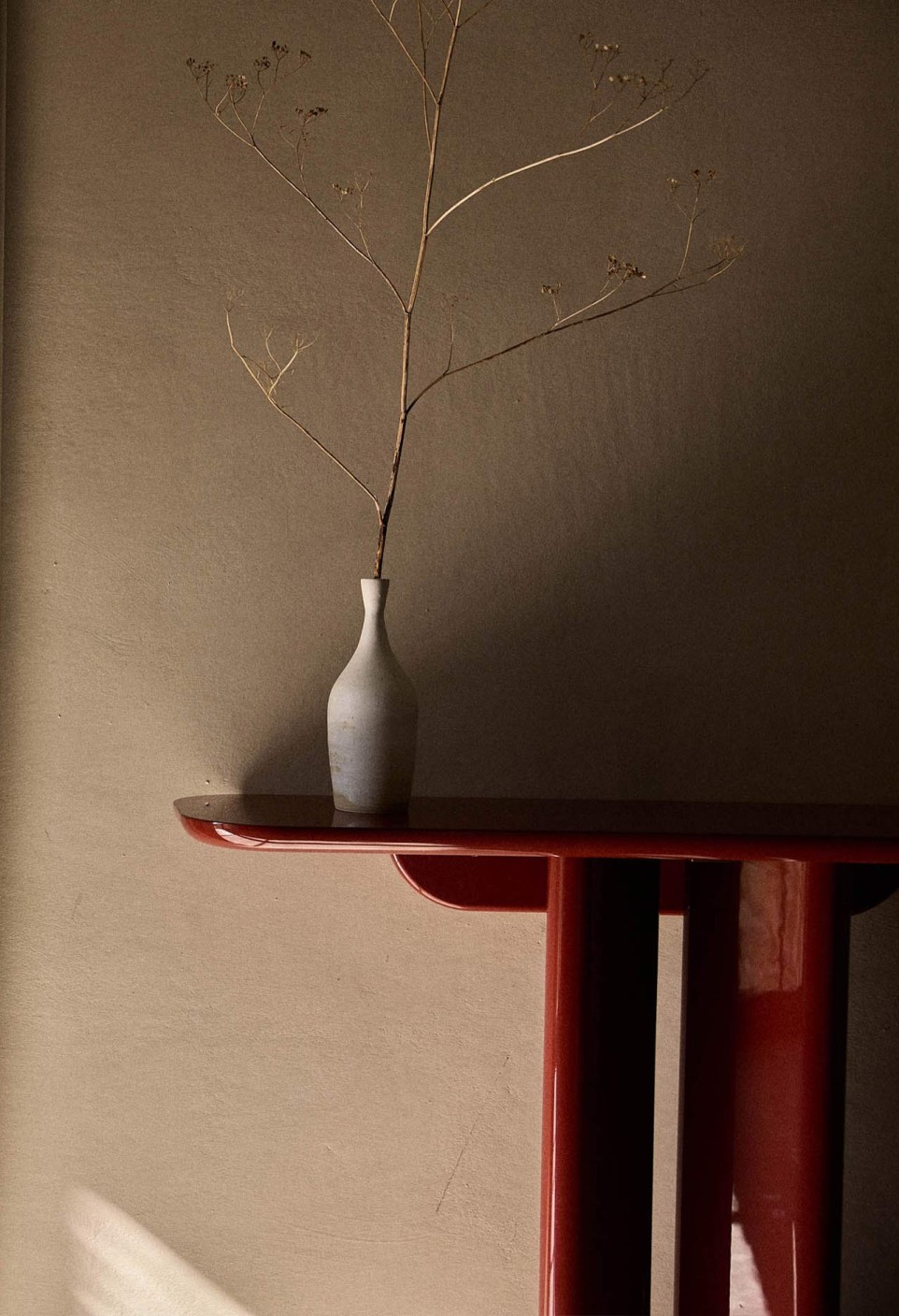 LOU CONSOLE  BURGUNDY LACQUERED WOOD_MARKETPLACE