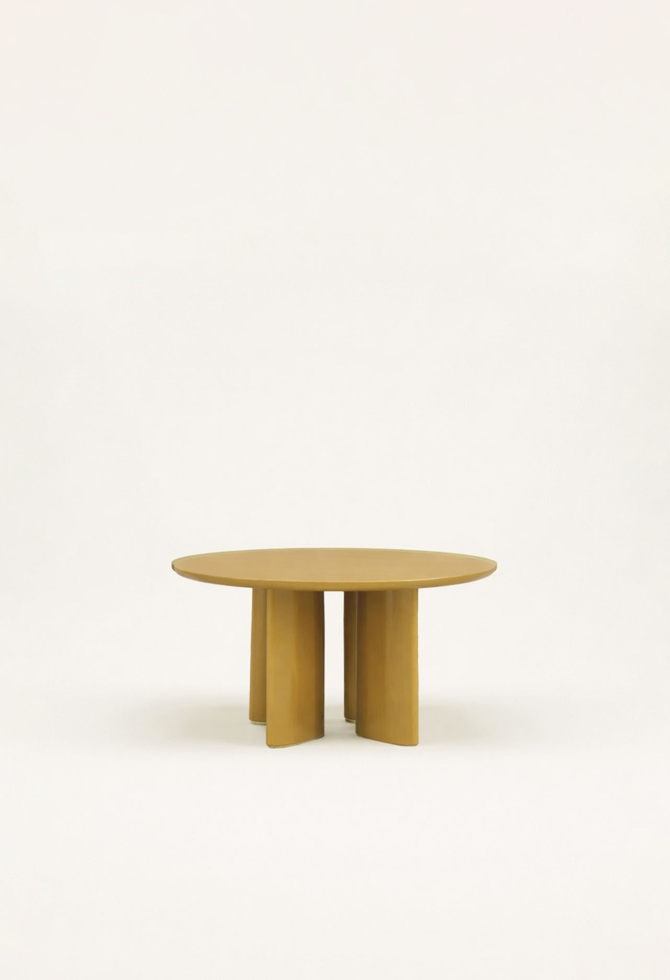 TABLE A MANGER RONDE JOE  LAQUÉ AMBRE_MARKETPLACE