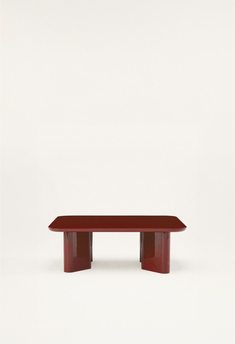 TABLE BASSE THELMA  BOIS LAQUÉ BORDEAUX