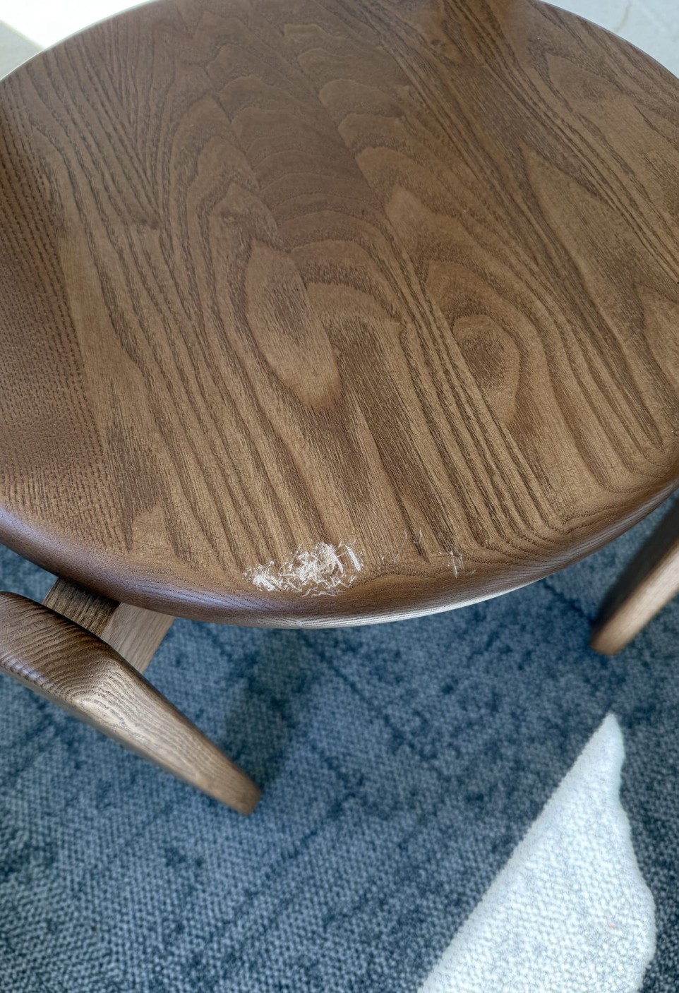 LOUISON CHAIR  TEAK FINISH