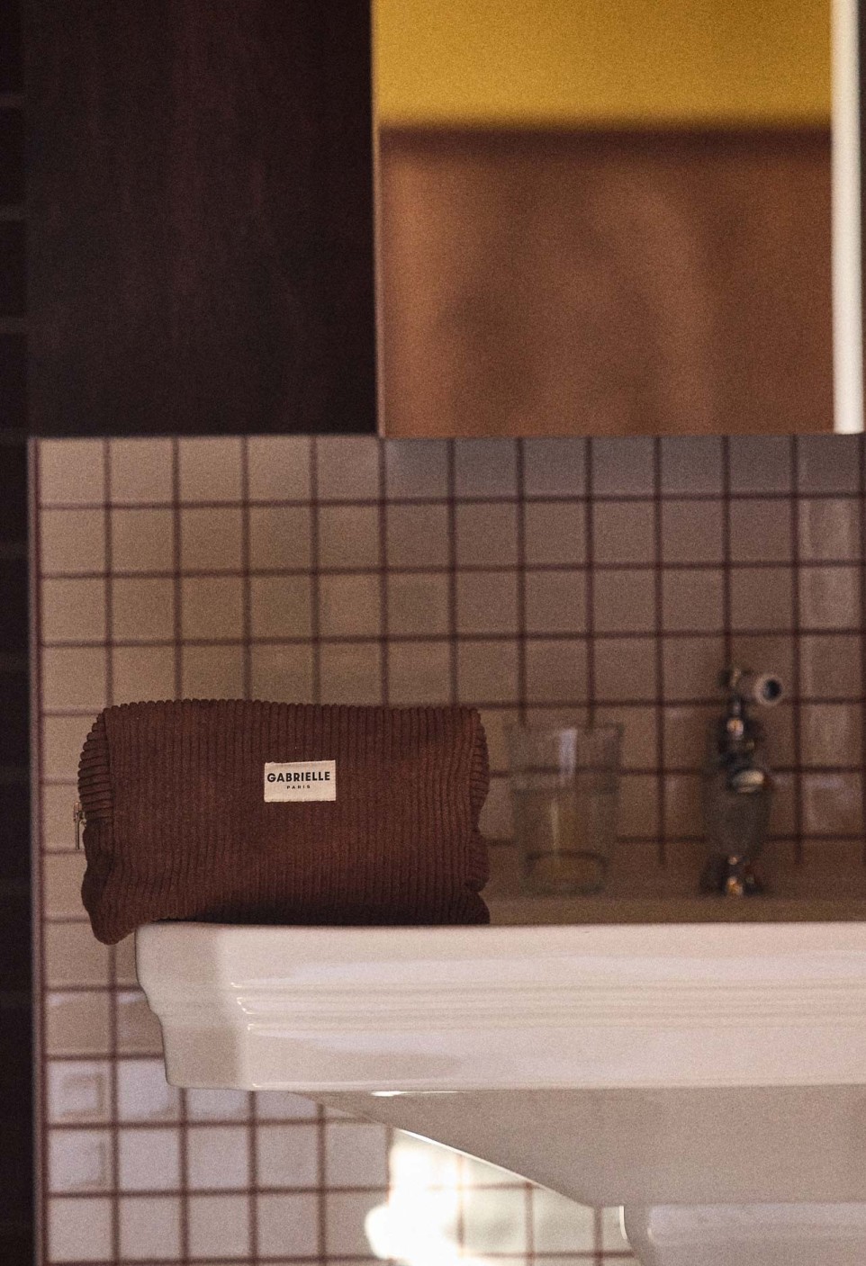 TOILET BAG  VELVET CAMEL