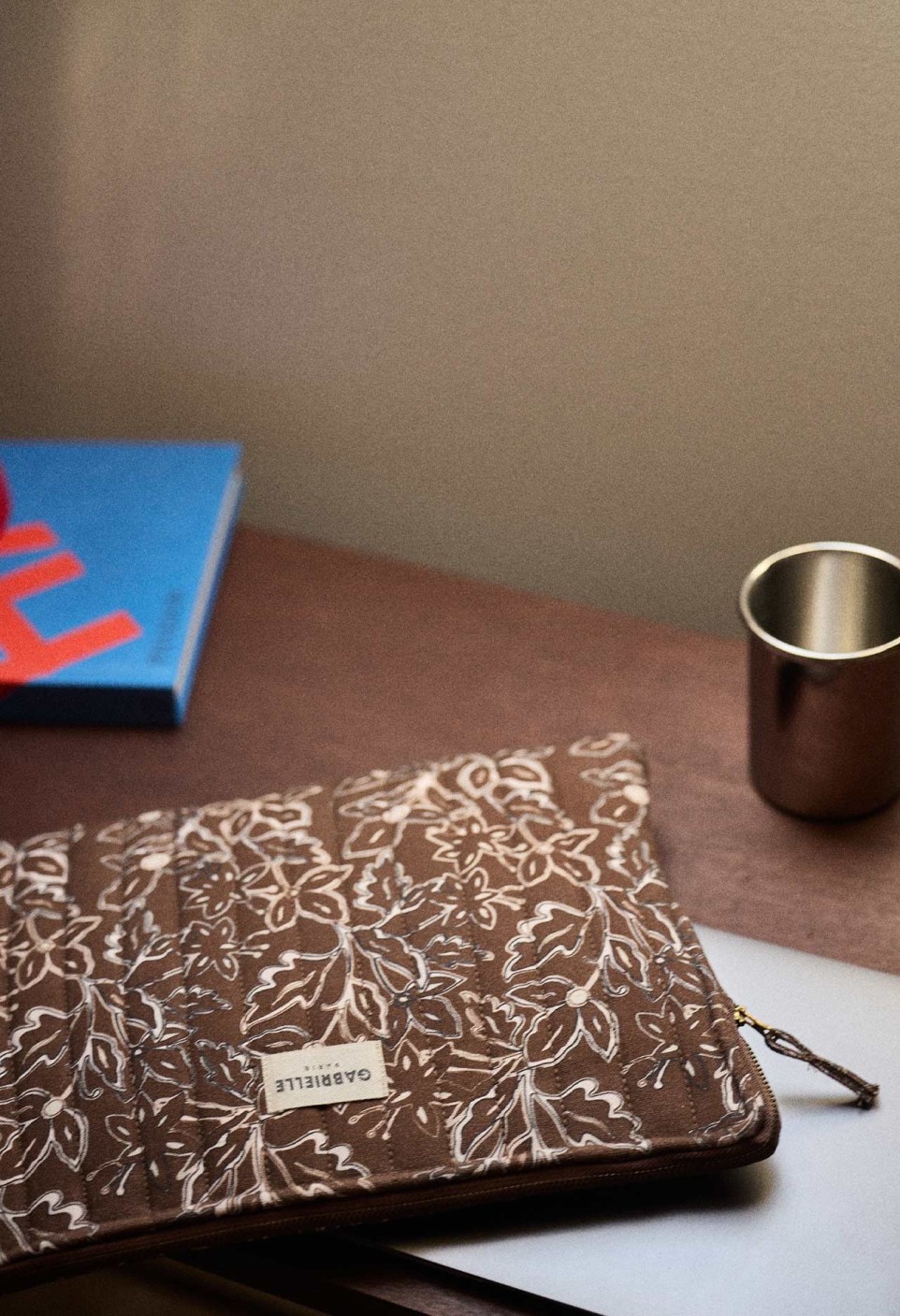 COMPUTER POUCH  CHANTILLY