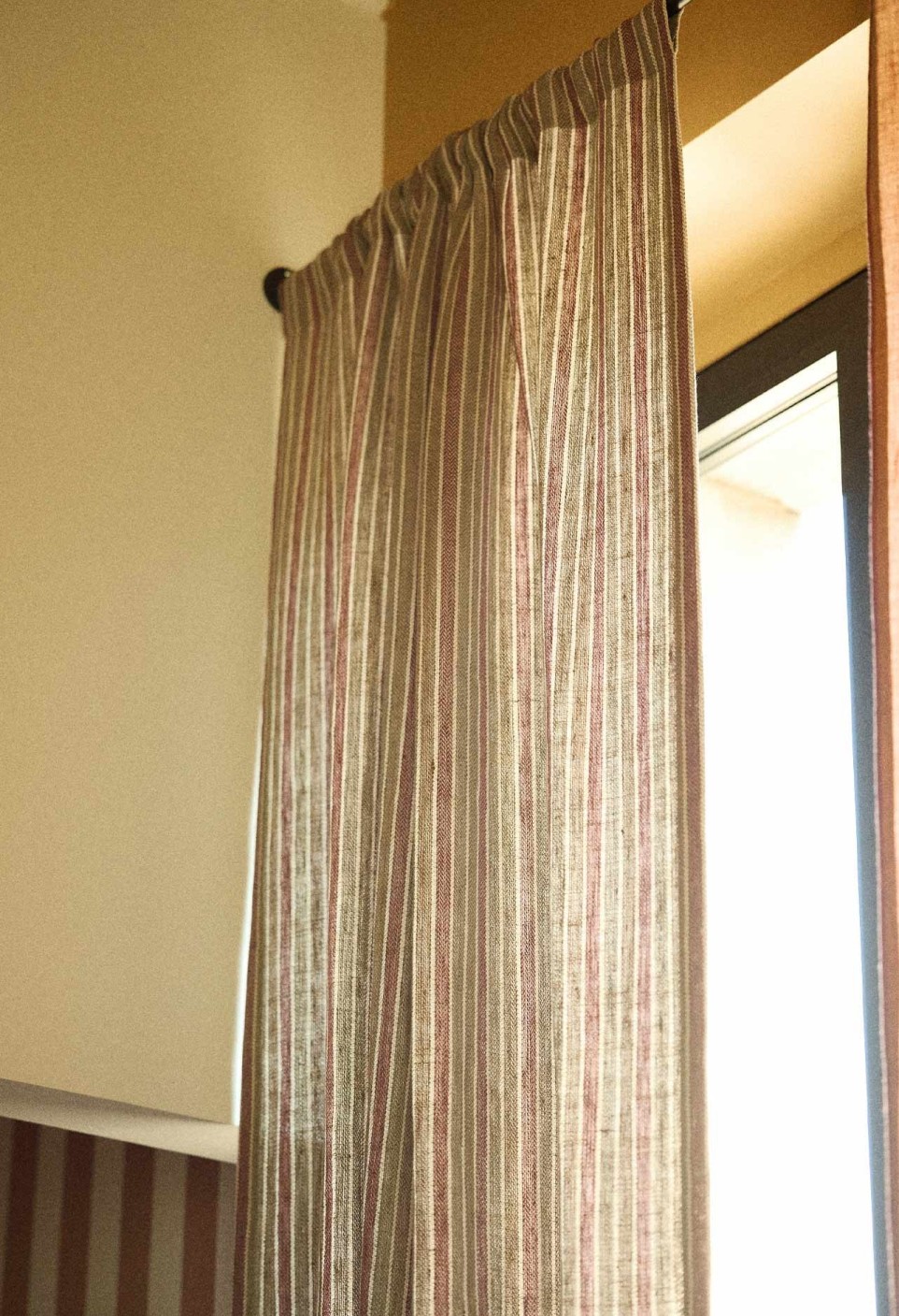WASHED LINEN CURTAIN  RAYURES MONTMARTRE