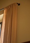 WASHED LINEN CURTAIN  TABAC LISERÉ GRENAT