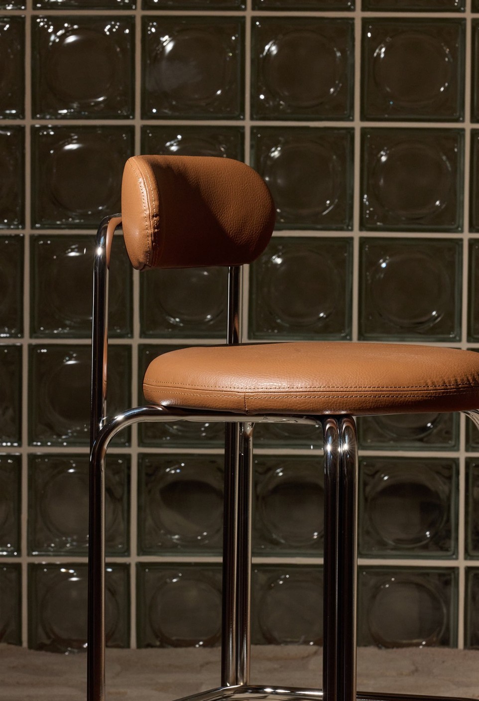 CHAISE DE BAR SACHA  ACIER CHROMÉ
