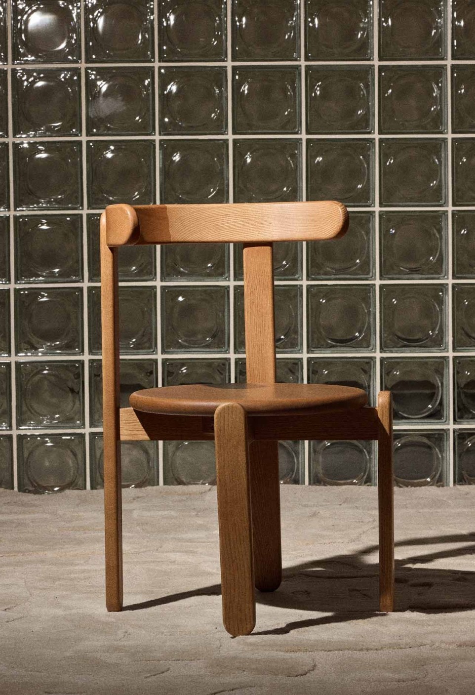 CHAISE LOUISON  FINITION TECK