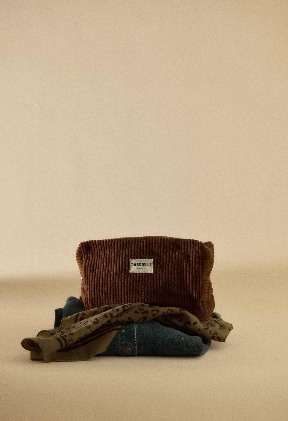 TOILET BAG  VELVET CAMEL
